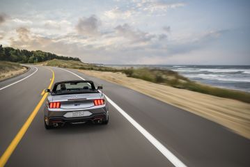 2024 Ford Mustang GT California Special_08